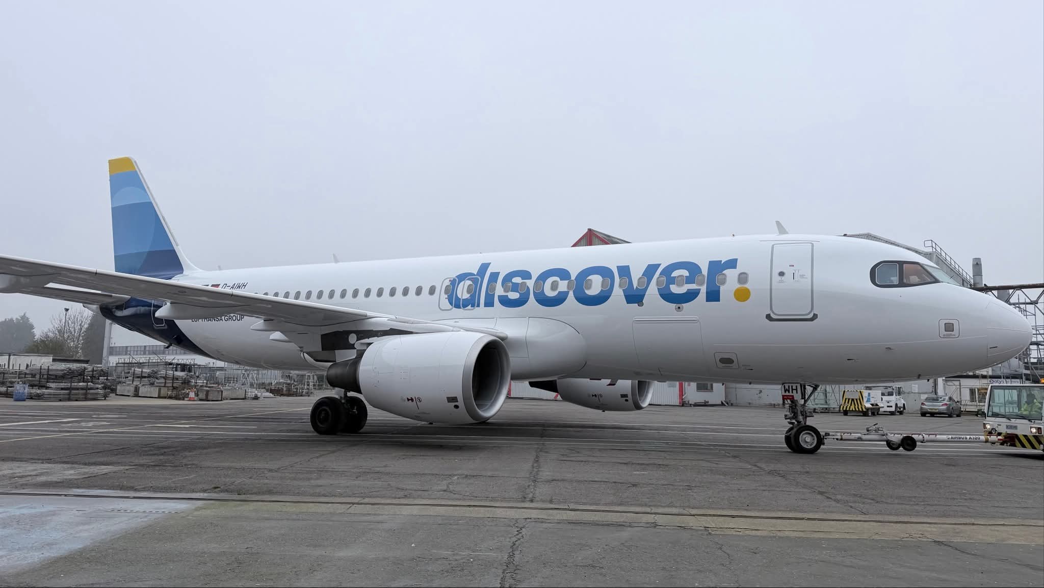 Accident lors du débarquement : une Américaine poursuit Lufthansa après une  lourde chute | Air Journal