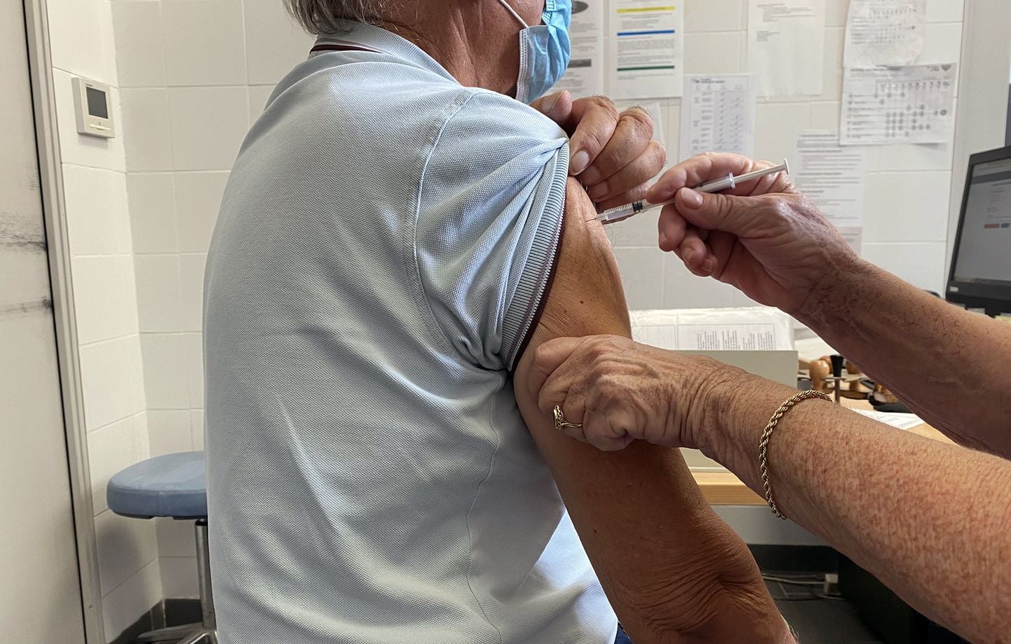 Cancer : Un vaccin personnalisé conçu grâce à l'intelligence artificielle  permettrait d'éviter les rechutes