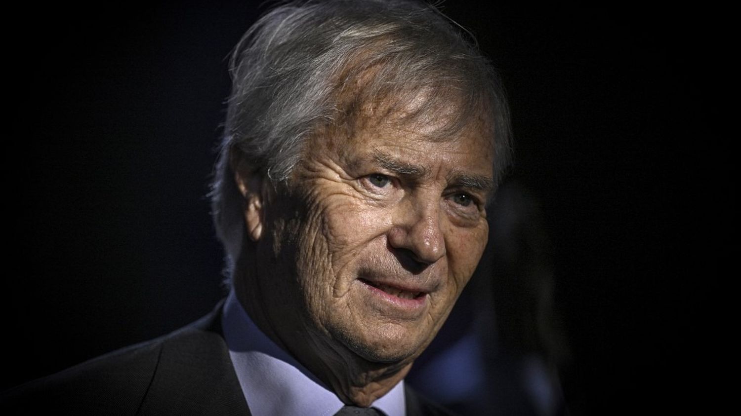 Tribune anti-Bolloré : la SDJ de France 24 dénonce des faits "d'une gravité  inédite" après des pressions sur ses journalistes – franceinfo