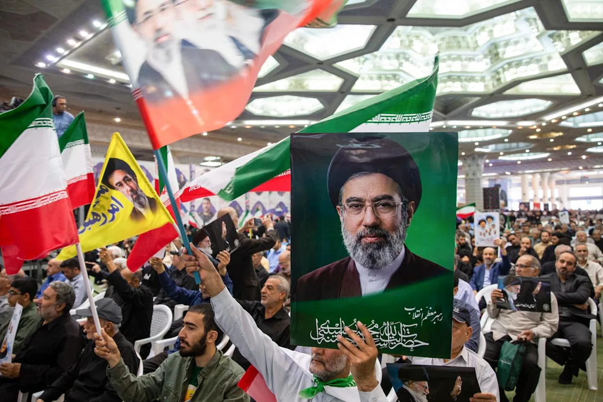 Téhéran accuse Washington d'avoir enfreint la trêve mais les négociations  se poursuivent - Yahoo Actualités France