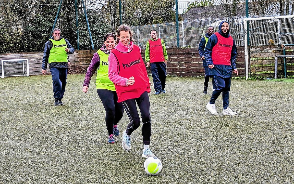 On veut casser les codes » : à Concarneau, France Travail et l'USC  dynamitent le recrutement classique avec un job dating sur le terrain | Le  Télégramme