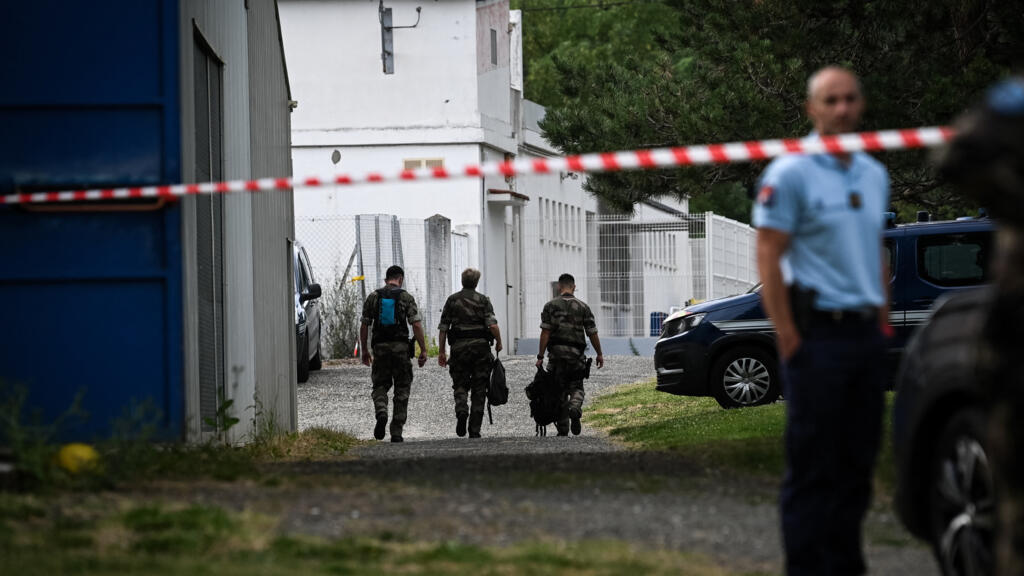 Affaire Lyhanna : le récit d'une semaine d'angoisse et de révélations  autour du principal suspect - France 24