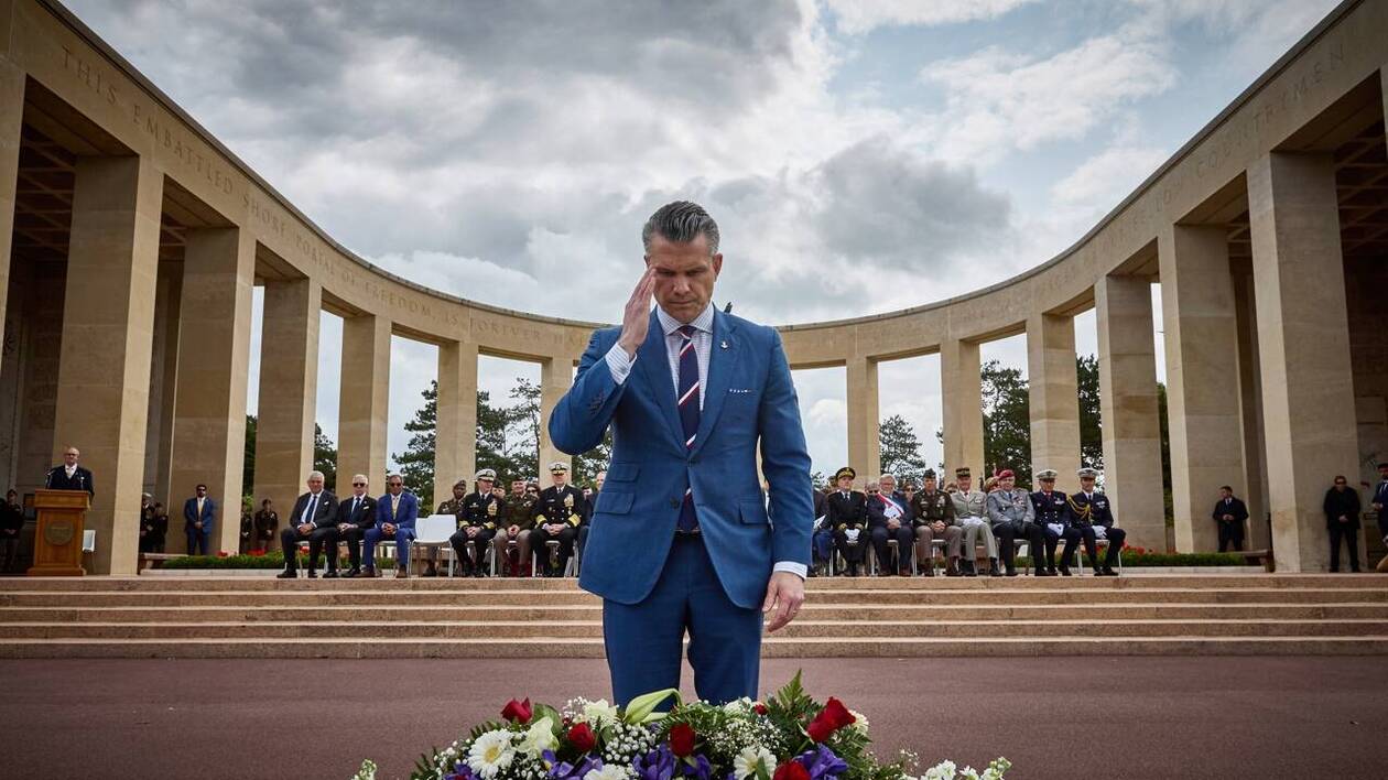 Pete Hegseth, secrétaire à la Guerre des États-Unis, célébrera son  anniversaire sur les plages du D-Day en Normandie
