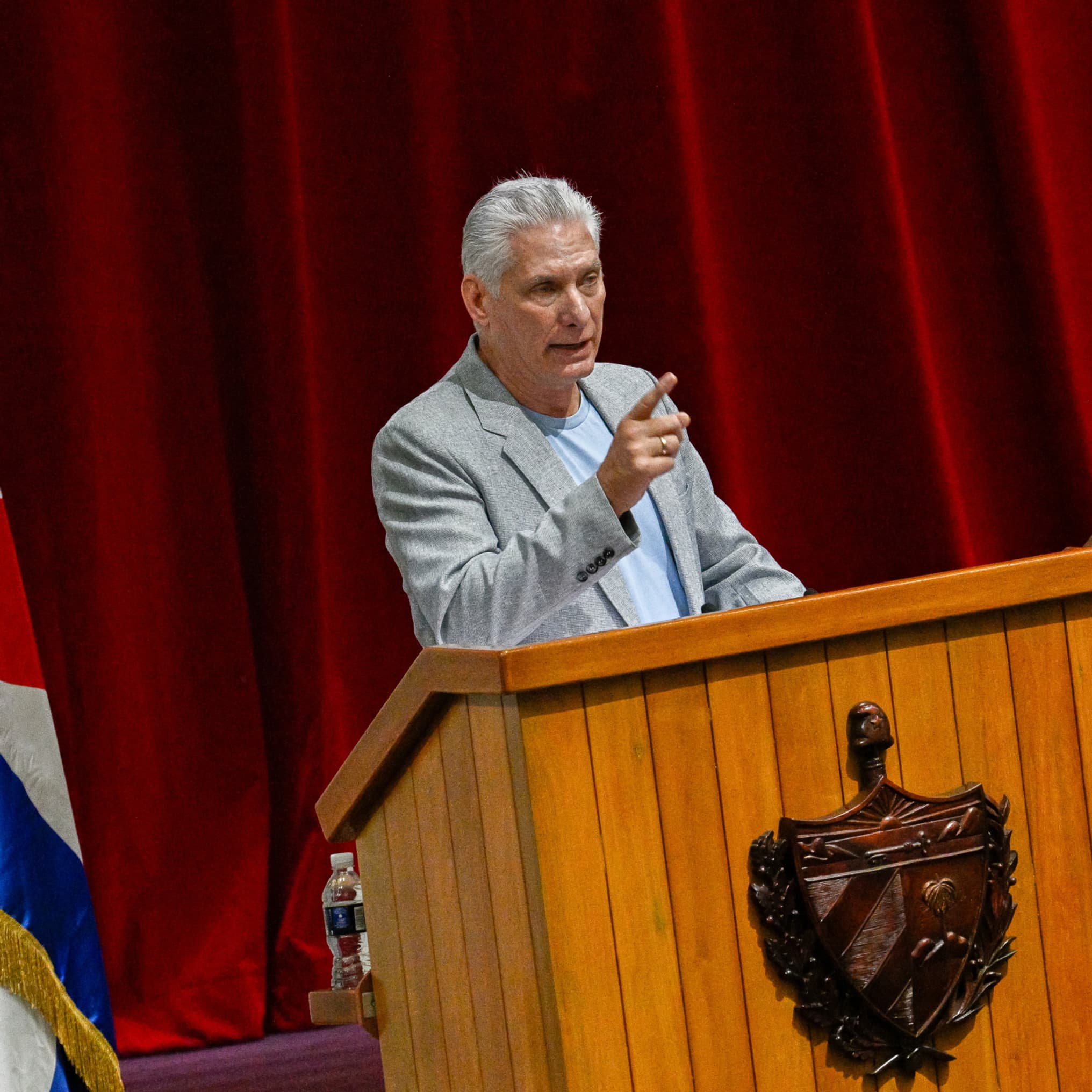 Cuba met en garde contre le "bain de sang" en cas d'attaque des États-Unis  sur son sol