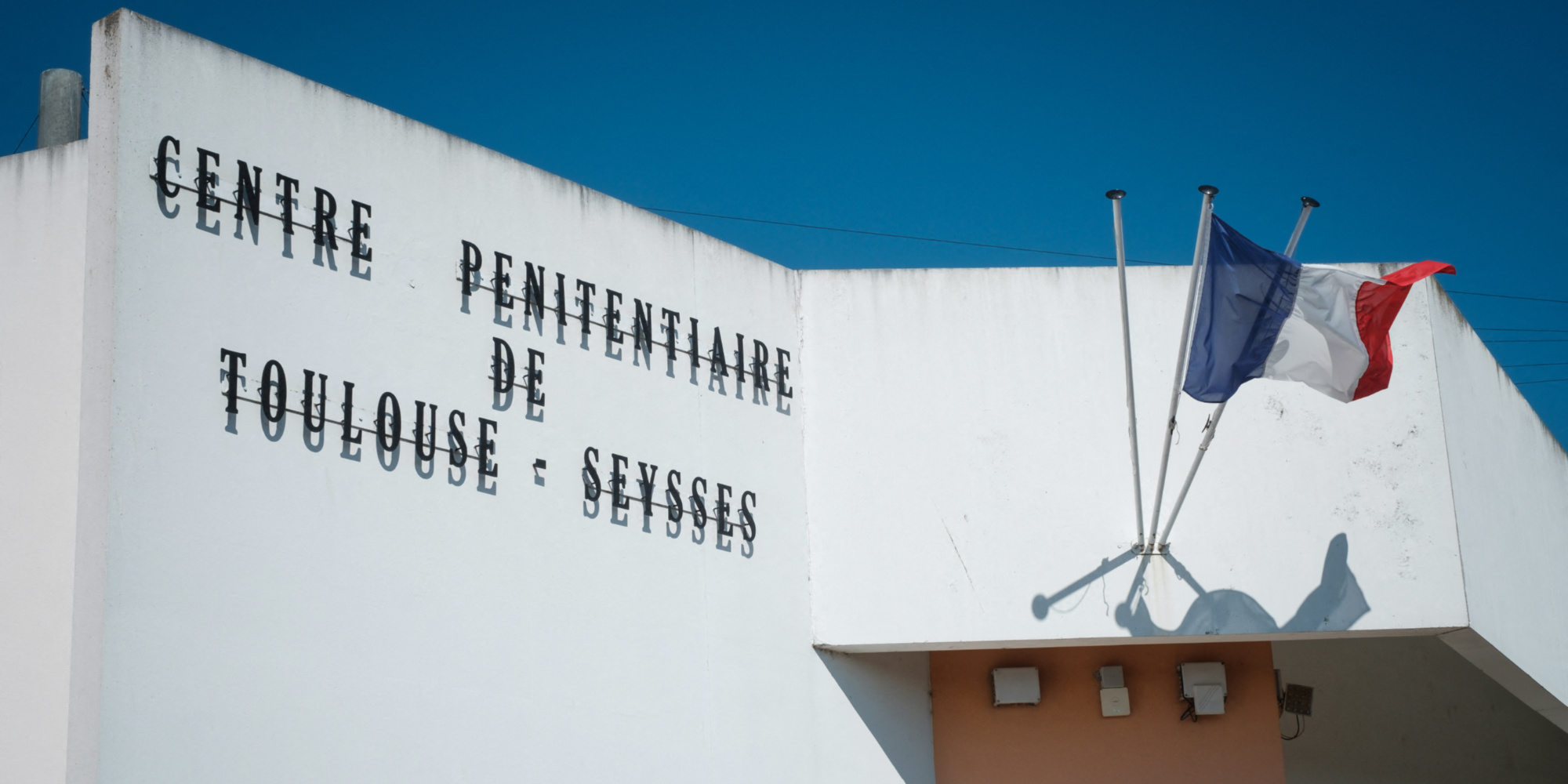 Près de Toulouse, un adolescent tué pendant une livraison par drone vers  une prison