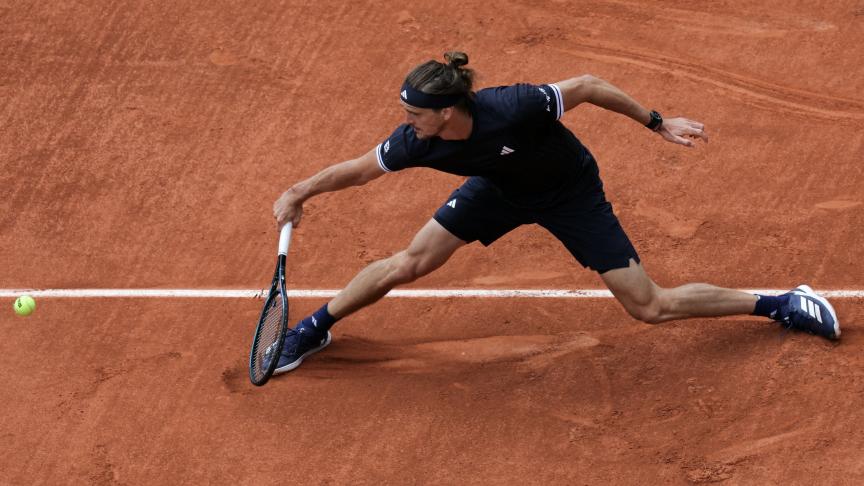 Sans surprise, Alexander Zverev écarte Jakub Mensik et s'offre une deuxième  finale à Roland-Garros