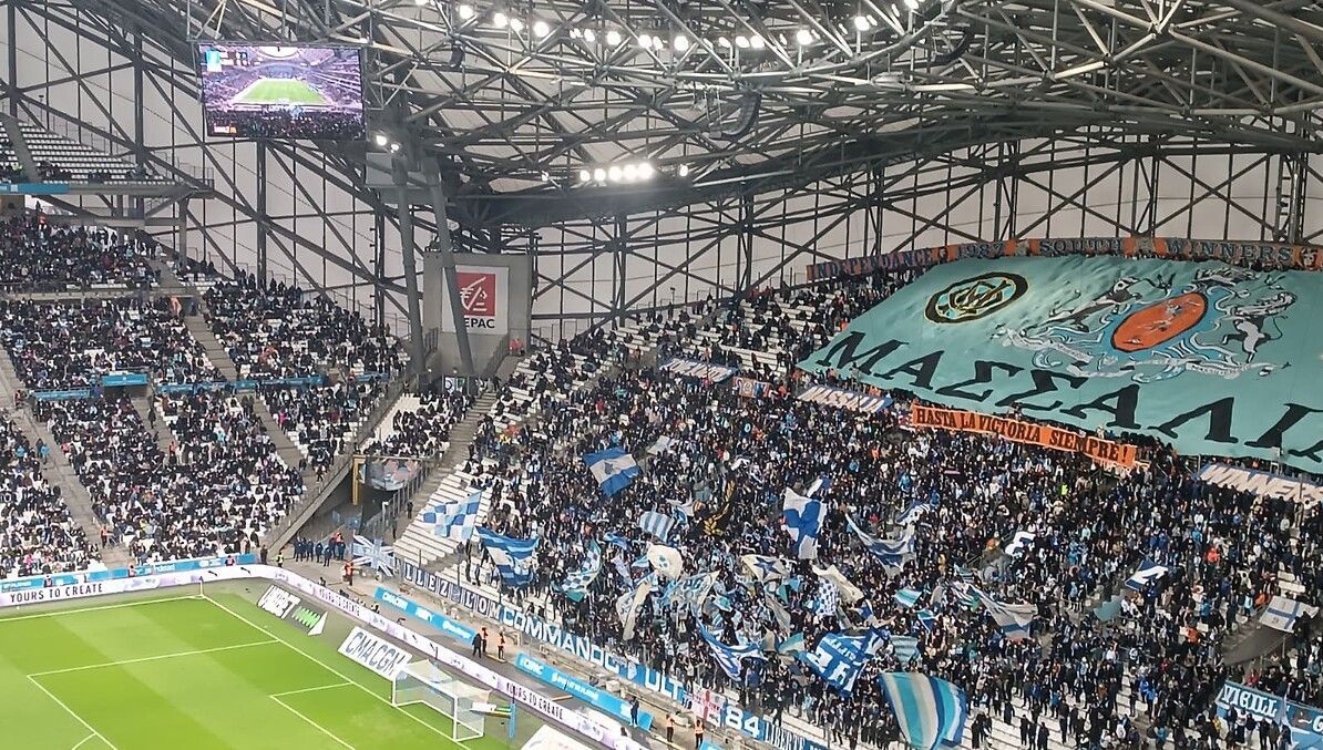 Le "À jamais les premiers", slogan de l'OM, appartient désormais... au club  de basket de Limoges - ICI