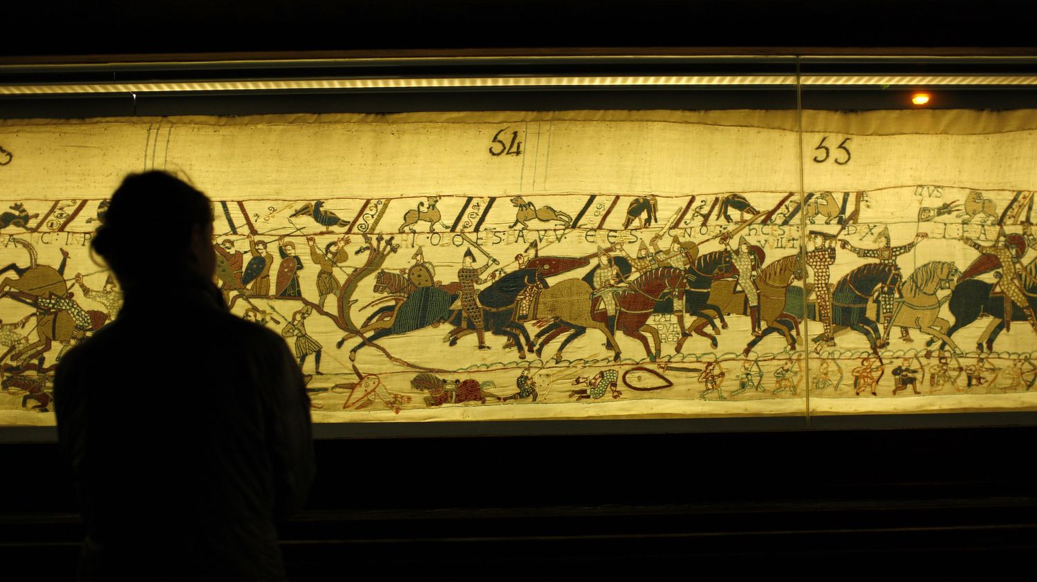 Le Conseil d'État rejette le recours d'une association après l'annonce du  prêt de la tapisserie de Bayeux au Royaume-Uni – franceinfo