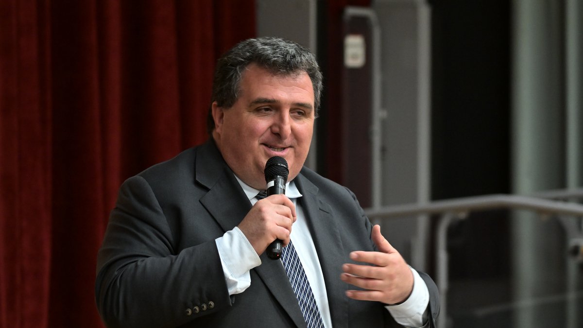 La ruralité doit être un levier de croissance, pas une contrainte": le  député du Gers David Taupiac en porte-voix des campagnes au Parlement -  ladepeche.fr
