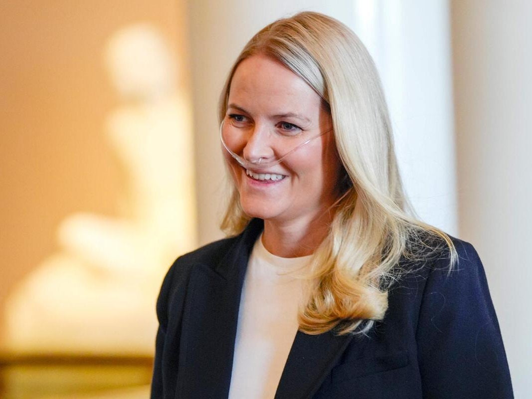 Une situation grave » : gravement malade, Mette-Marit, la future reine de Norvège  placée sur liste d'attente pour une greffe pulmonaire