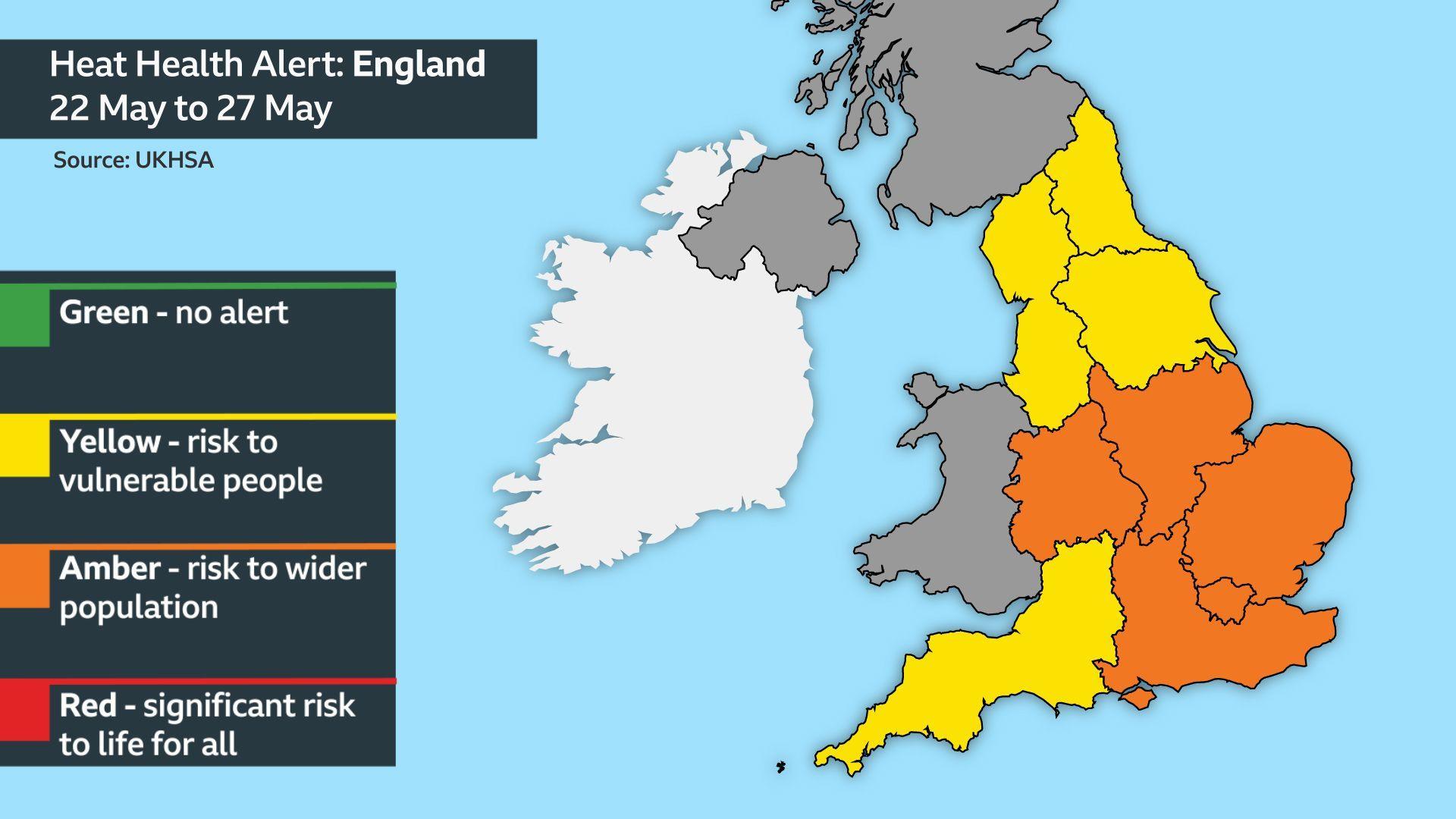 UK sees hottest day of year as bank holiday travellers face queues - BBC  News