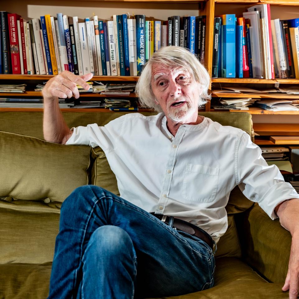 Les Racines élémentaires de Philippe Van Parijs » : « Je dois à mon  grand-père mon souci de la justice sociale » - Le Soir