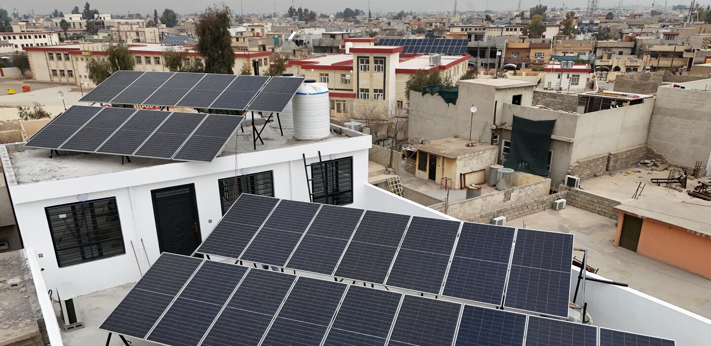 Les Irakiens se tournent vers le solaire pour assurer leur stabilité  énergétique dans un contexte de coupures d'électricité et de conflit  régional | ITC