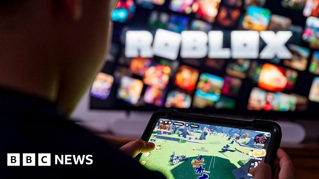 US watchdog FTC urged to probe Roblox over child safety and spending claims