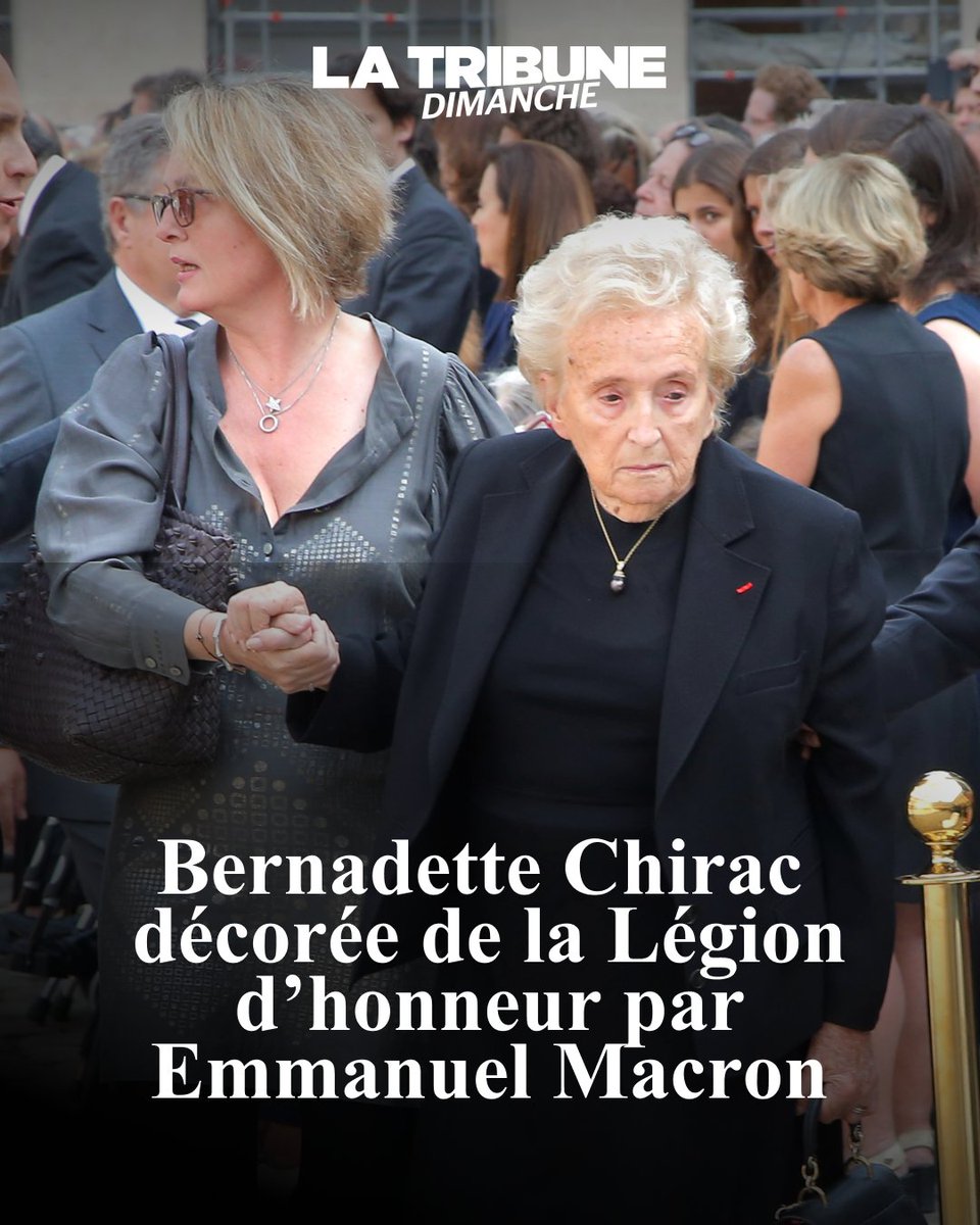 🎖️ Bernadette Chirac décorée de la Légion d'honneur par Emmanuel Macron  C'est dans la plus grande discrétion qu'@EmmanuelMacron a décoré mercredi  28 janvier Bernadette Chirac des insignes d'officier de la Légion d'honneur.