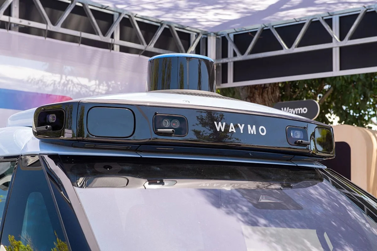 Waymo reportedly pauses robotaxi service in 4 cities as cars drive into  floods