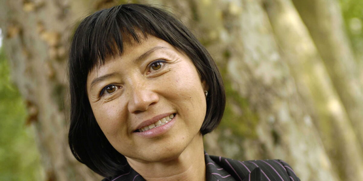 Anh Dao Traxel : la fille adoptive de Jacques Chirac réconciliée avec  Claude - Télé-Loisirs