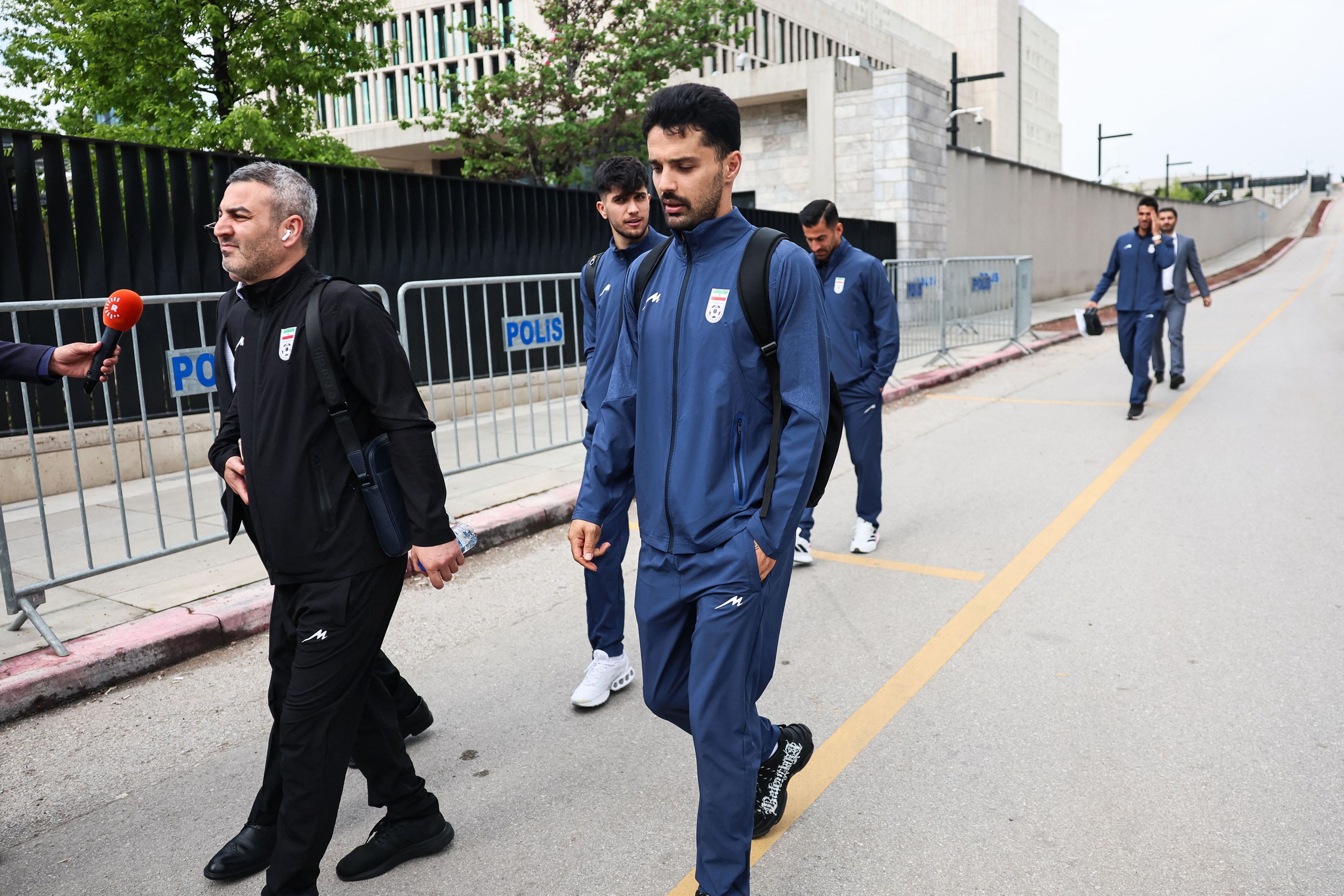 Coupe du monde 2026: Des joueurs iraniens demandent leur visa à l'ambassade  américaine - 20 minutes