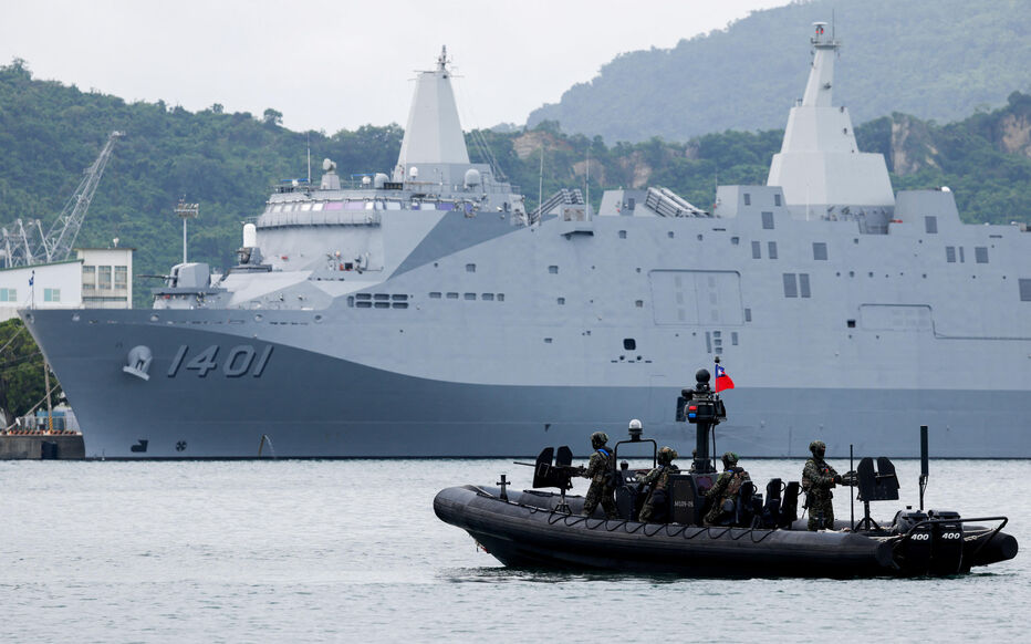 Taïwan : après leurs manœuvres militaires, les navires chinois se retirent  des alentours selon Taipei - Le Parisien
