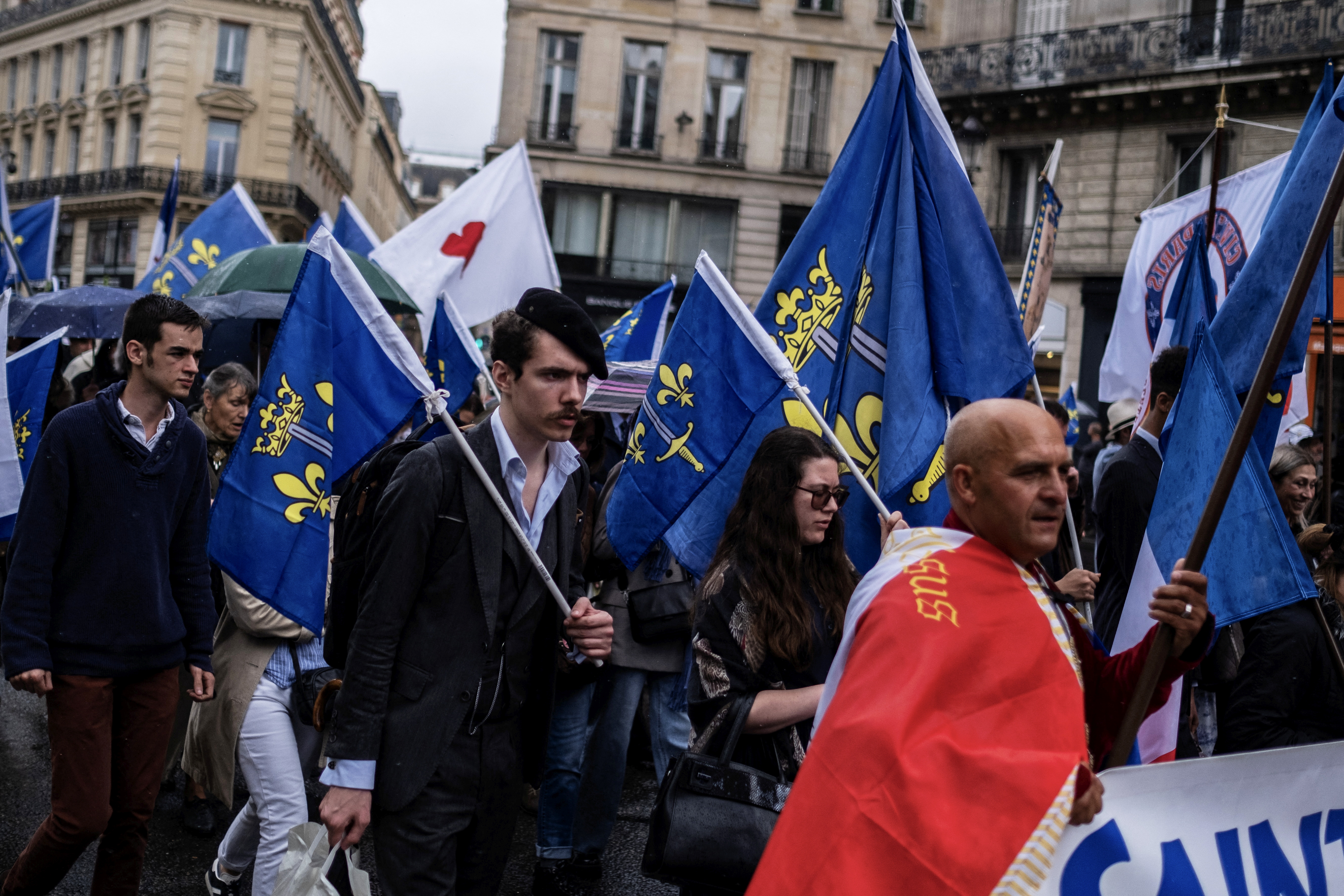 Nuit Blanche à Paris : l'extrême droite intégriste veut gâcher la fête et  appelle à des prières de rue – Libération