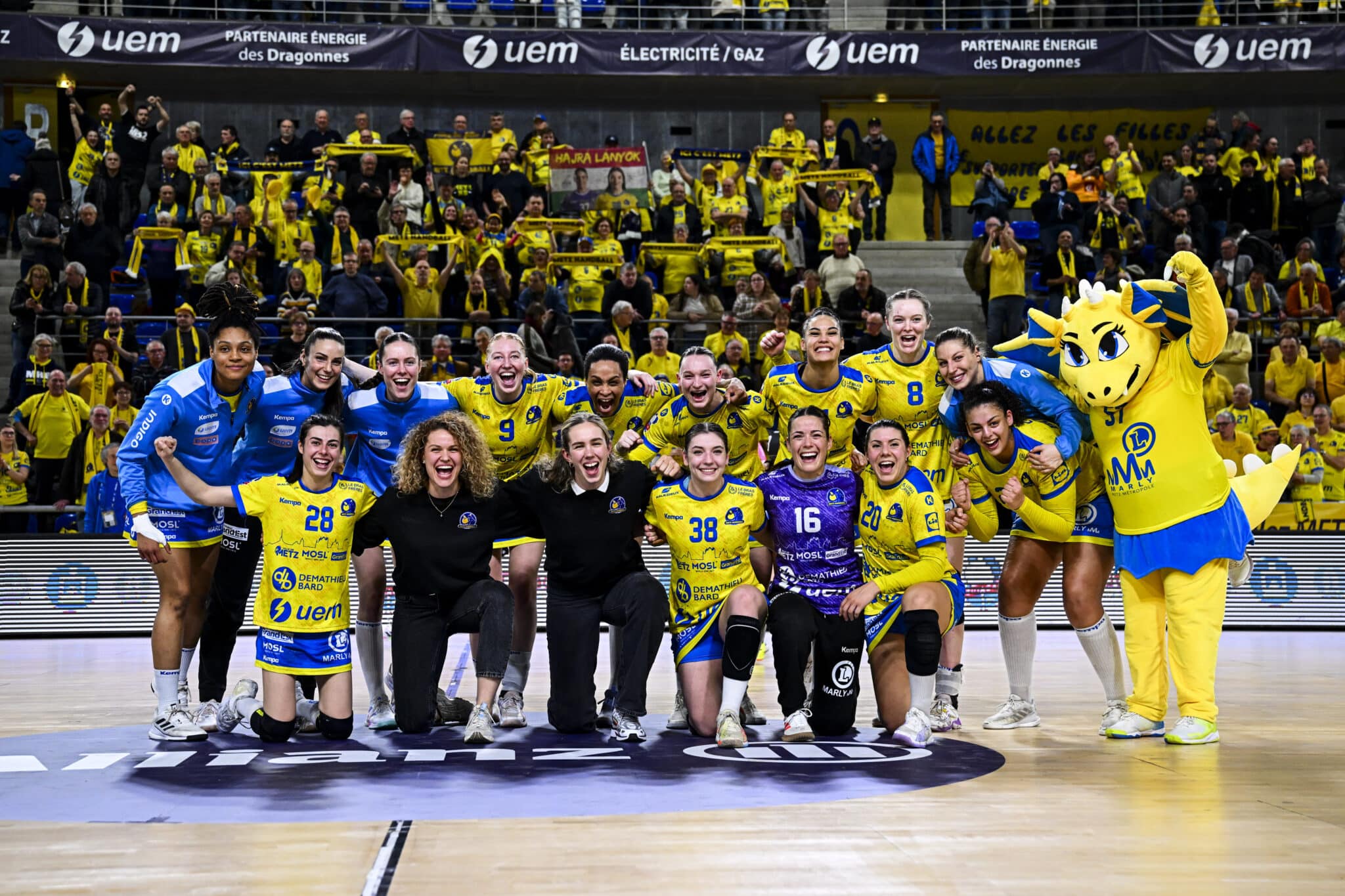J24] Metz Handball valide le 27e titre de champion de France de son  histoire ! - Ligue Féminine de Handball
