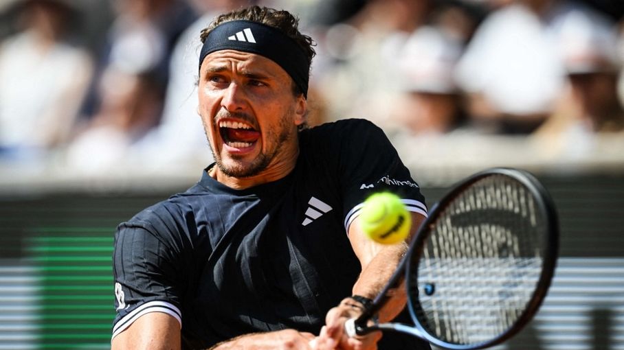 VIDEO. Roland-Garros 2026 : le résumé de la victoire d'Alexander Zverev en  finale, qui décroche son premier titre en Grand Chelem – franceinfo