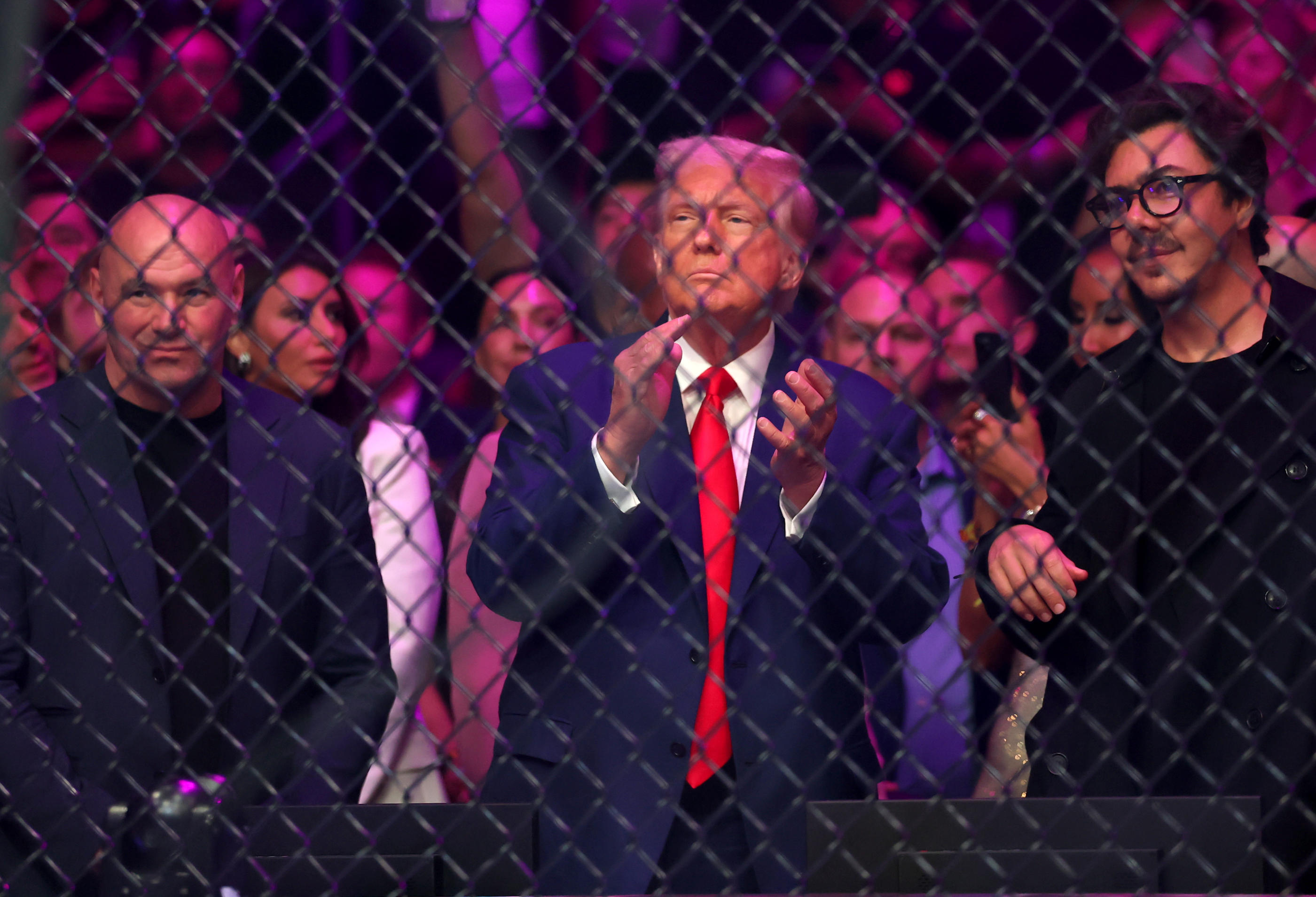 MMA : pour ses 80 ans, Donald Trump va accueillir des combats de l'UFC à la  Maison-Blanche devant 4 000 spectateurs - Le Parisien