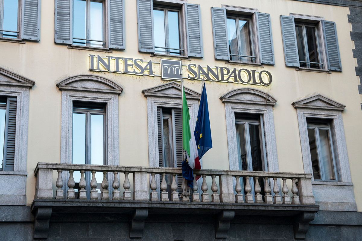 Intesa Sanpaolo a lancé une offre de 5 milliards sur UBI | Paperjam News