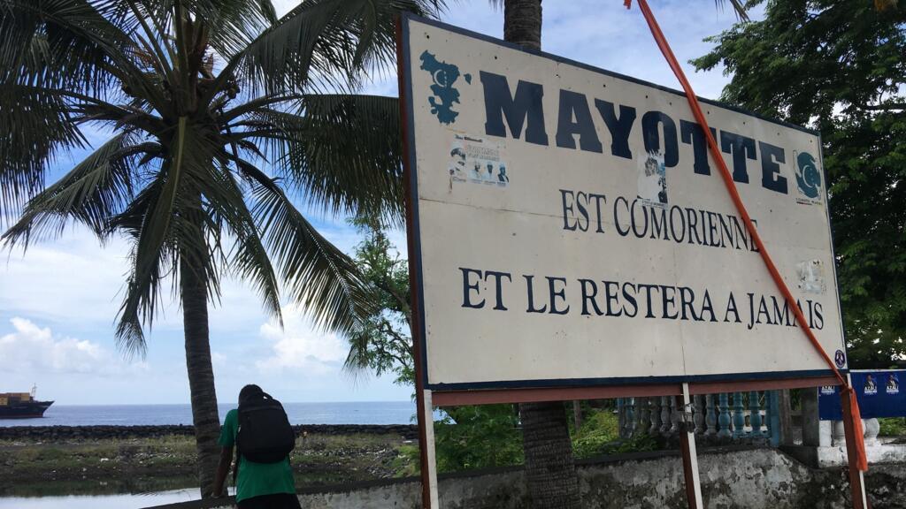 Aux Comores, des manifestants s'opposent à l'entrée de Mayotte à la  Commission de l'océan Indien - RFI