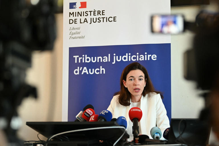 EN DIRECT - Affaire Lyhanna : les résultats de l'autopsie attendus, le  ministère de la Justice fait un « constat d'échec »