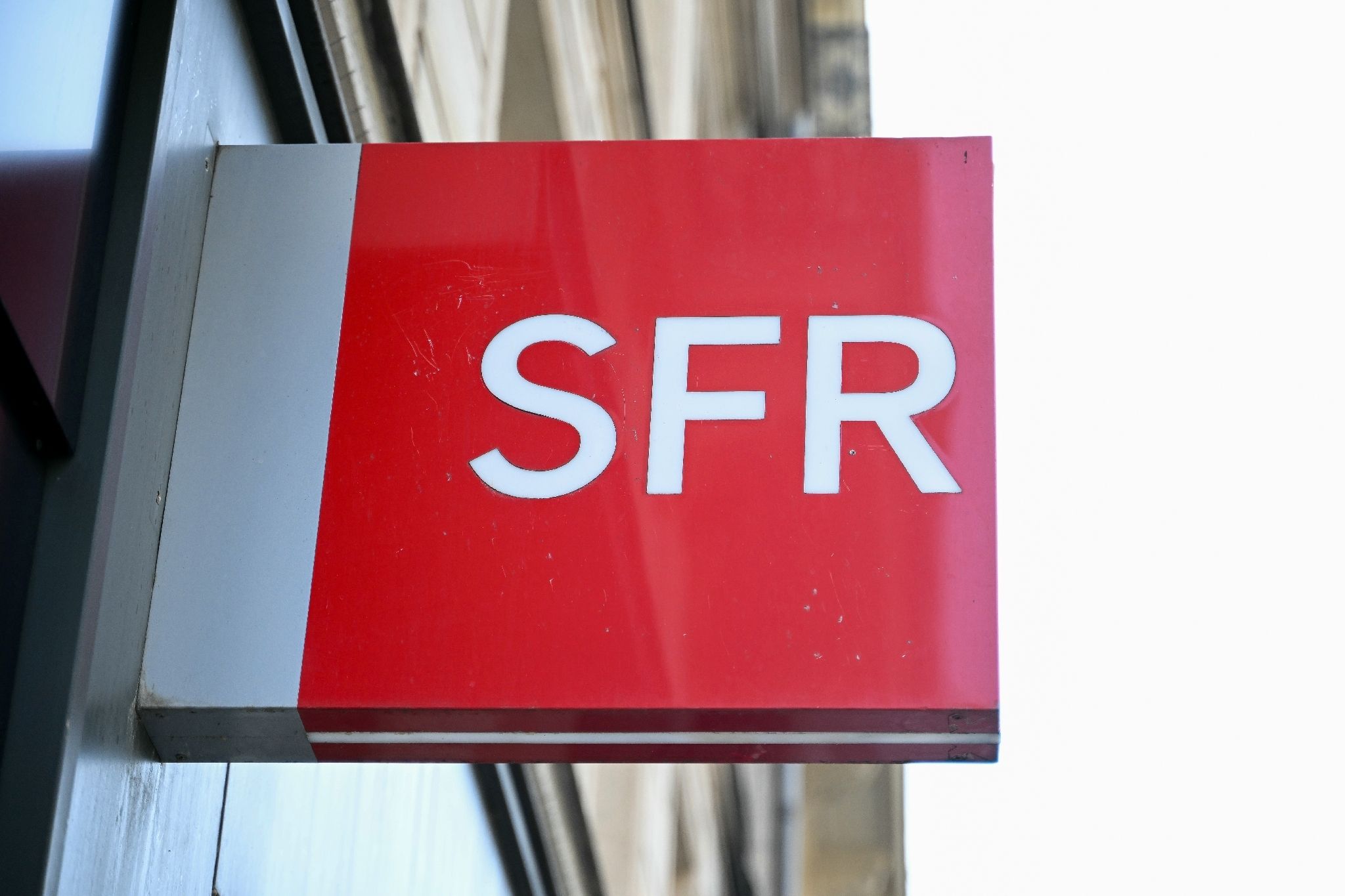 Bouygues Telecom, Free et Orange d'accord avec Altice France pour lui  racheter SFR pour plus de 20 milliards d'euros