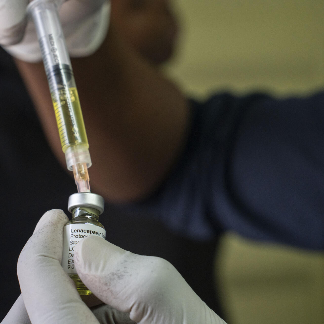 L'Afrique du Sud lance les premières injections d'un traitement préventif  révolutionnaire contre le VIH - RFI
