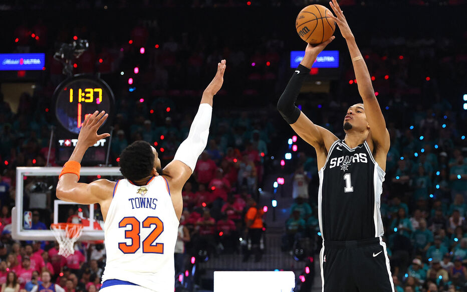J'ai été mauvais » : Victor Wembanyama à bout de souffle et les Spurs  perdent la première manche des finales NBA face à New York - Le Parisien
