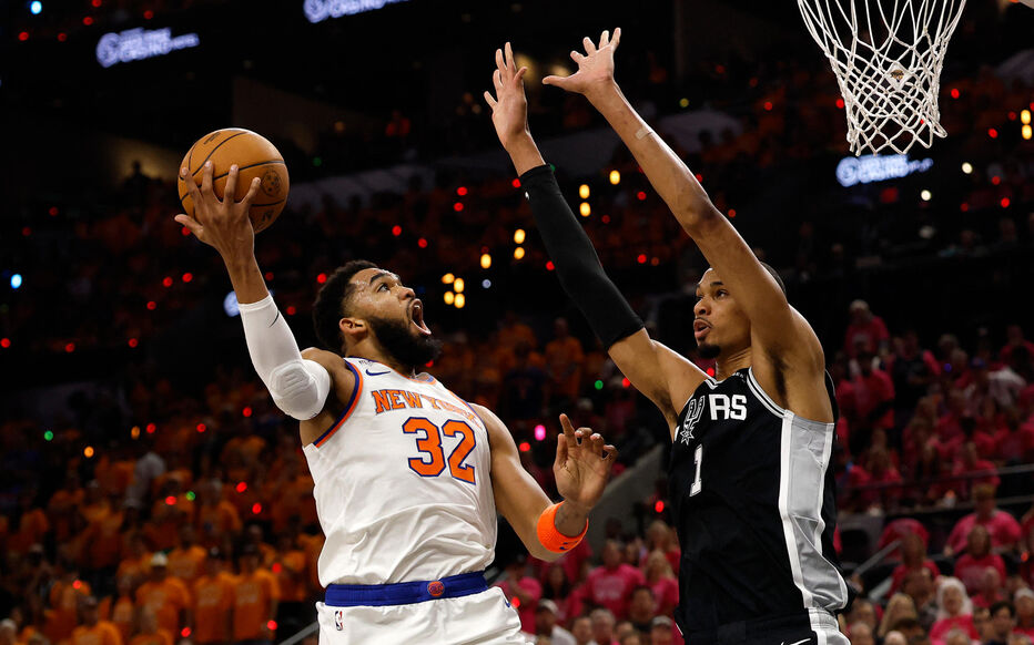 Des places à plus de 100 000 dollars : les prix s'envolent pour le  troisième match de la finale NBA entre les Knicks et les Spurs - Le Parisien