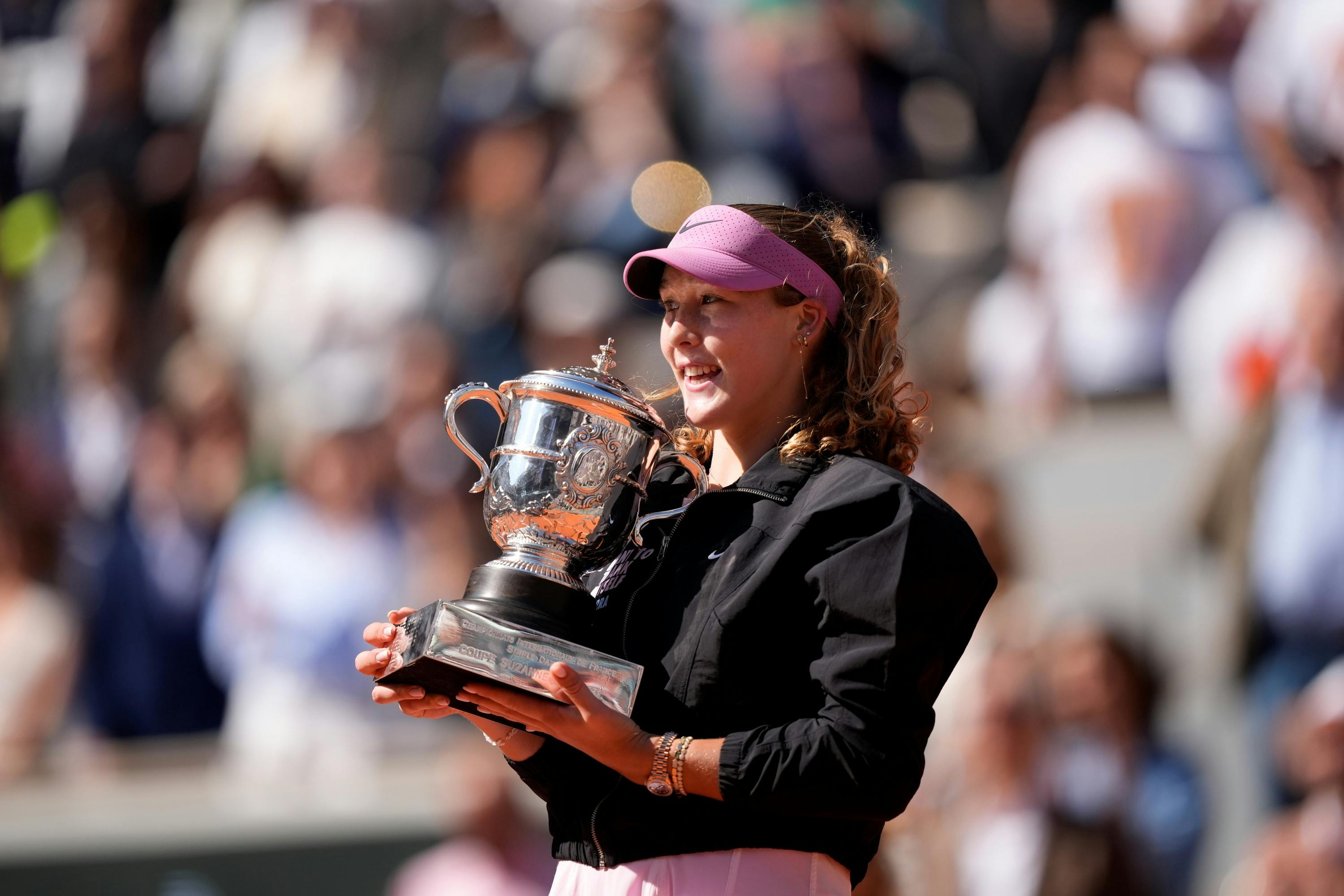 Finale dames : Andreeva, la princesse devenue reine - Roland-Garros 2026 -  Le site officiel