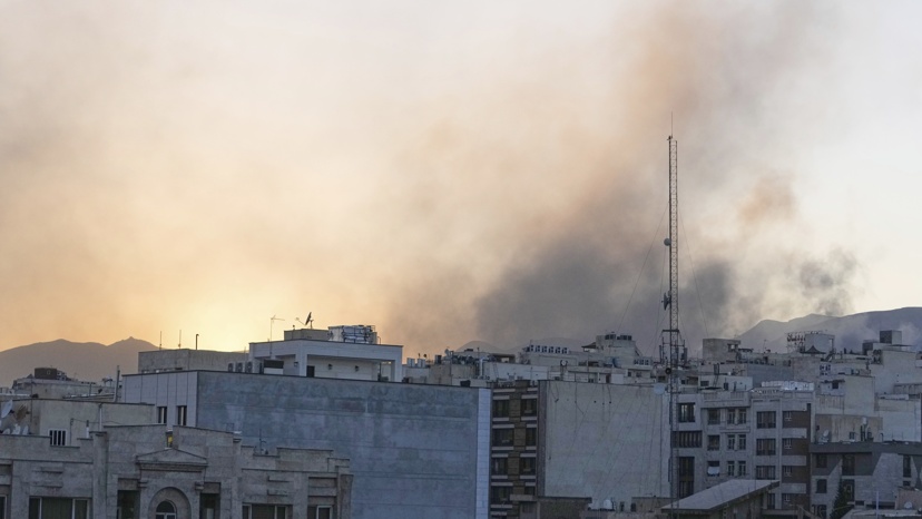 Guerre entre Israël et l'Iran | Septième nuit de frappes israéliennes, Trump  n'exclut pas une intervention américaine