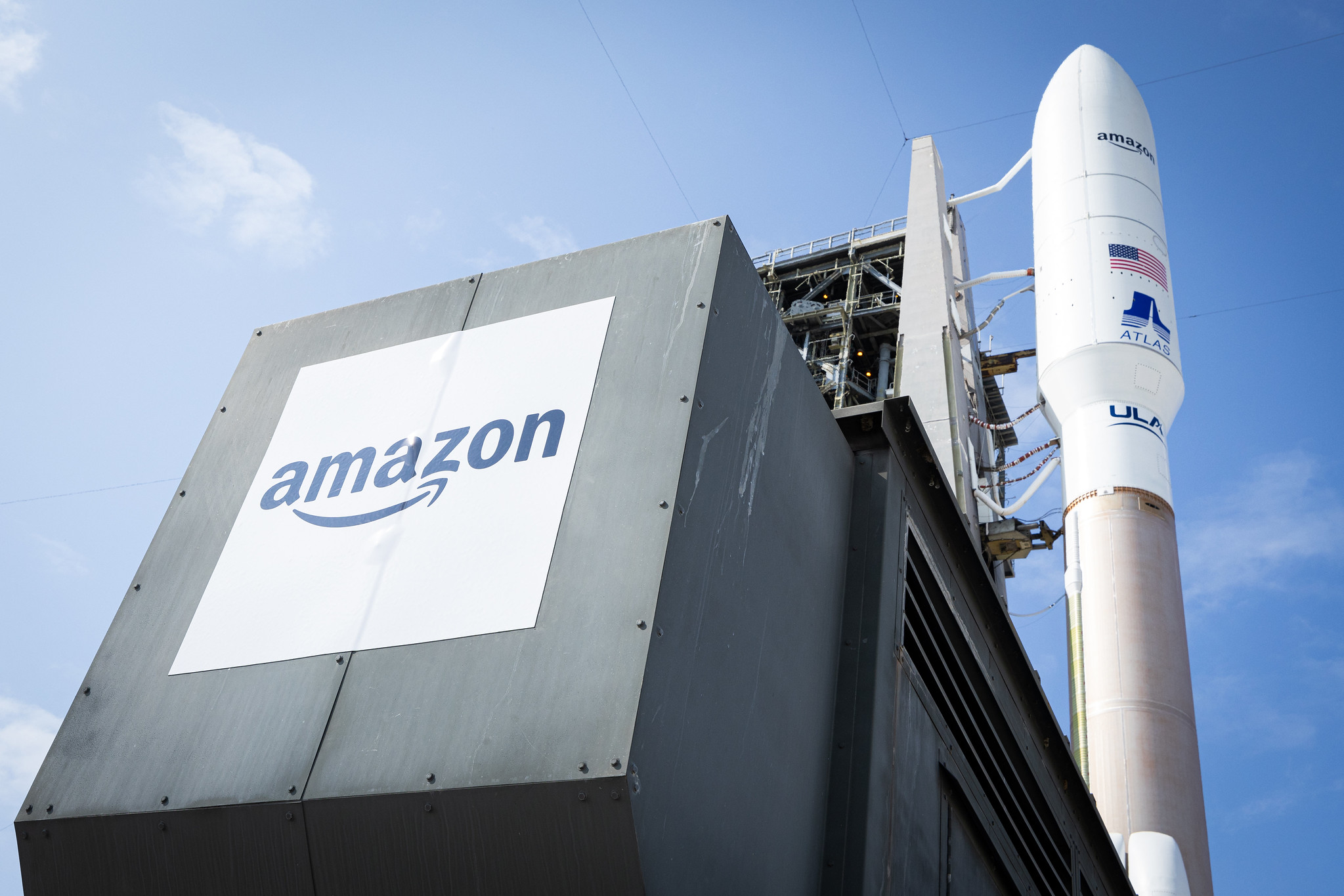 Constellation satellite d'Amazon : le lancement inaugural reprogrammé le 28  avril | Mer et Marine