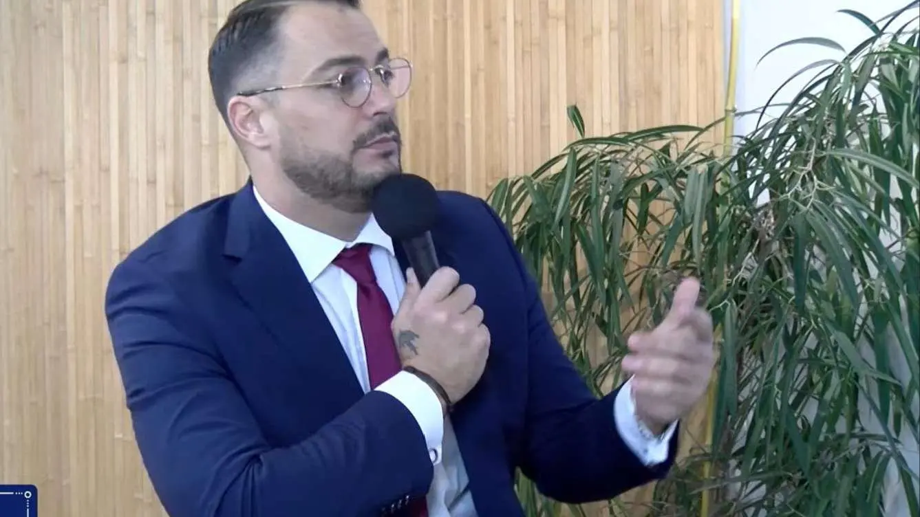 À Marseille, le député insoumis Sébastien Delogu jugé pour avoir divulgué  des informations privées