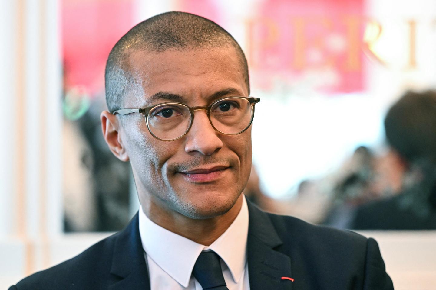 Karim Bouamrane, maire socialiste de Saint-Ouen, se déclare candidat à  l'élection présidentielle