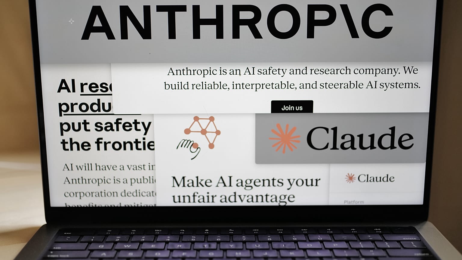Anthropic Mythos : le modèle d'IA divulgué qui menace la cybersécurité |  Euronews