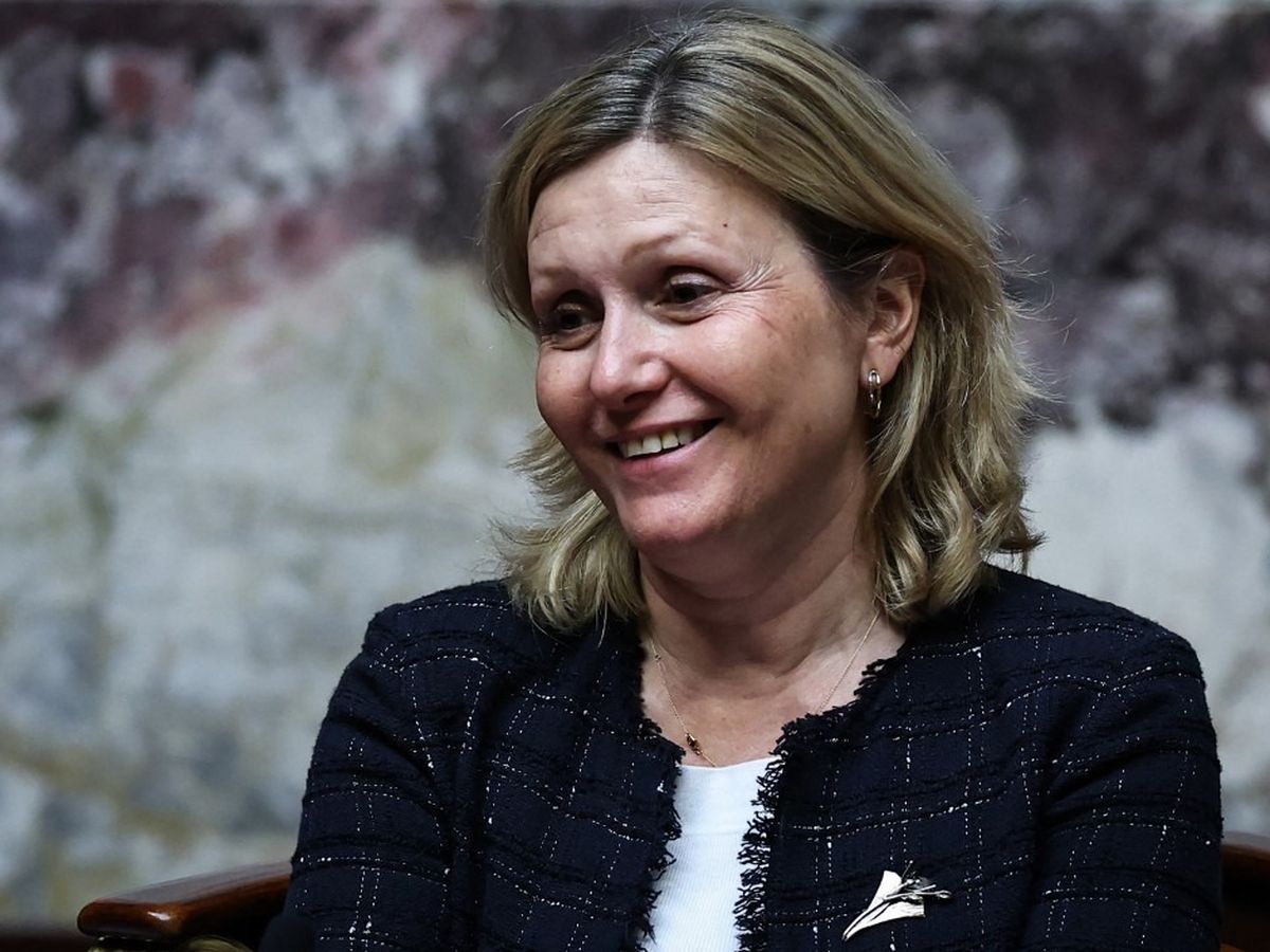Après la mort de Lyhanna, la présidente de l'Assemblée nationale demande  l'inscription à l'agenda parlementaire de la "loi intégrale" sur les  violences sexistes et sexuelles – franceinfo