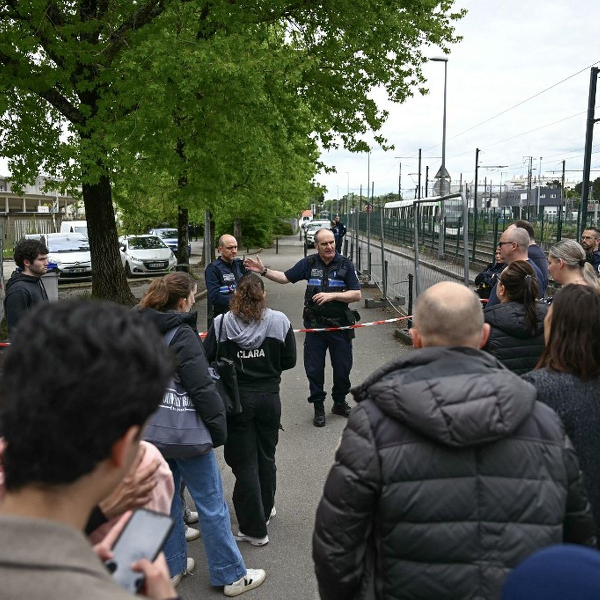 Attaque au couteau dans un lycée à Nantes : que sait-on du principal  suspect, un adolescent de 16 ans ? – franceinfo