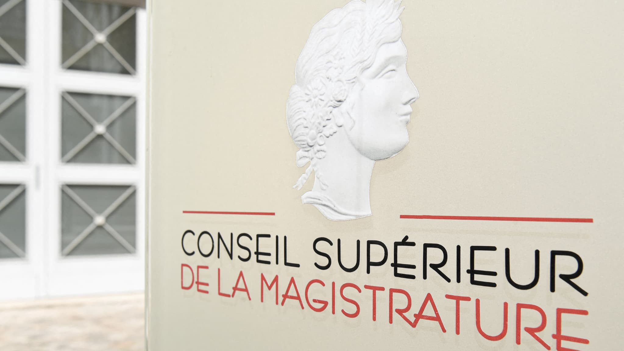 Discrédit sur l'institution judiciaire": le Conseil supérieur de la magistrature  rétrograde un magistrat pour achat et usage de stupéfiants