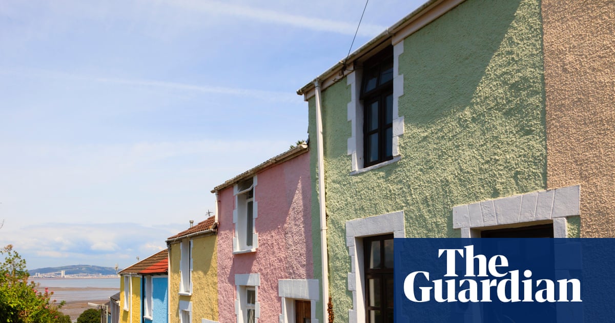 Tracker mortgages are back' – but is one the right choice for you?  https://t.co/OB3k6WeOPr #Property #HousingMarket #Mortgages  #TrackerMortgages