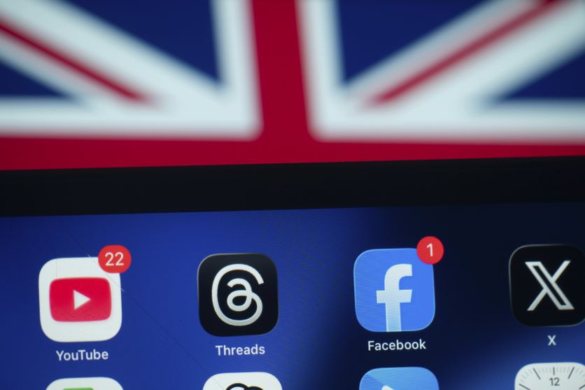 Royaume-Uni : l'interdiction des réseaux sociaux aux moins de 16 ans votée  par les Lords