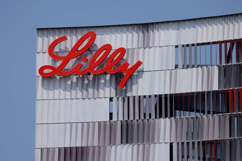 Eli Lilly frappe fort avec un traitement contre l'obésité pouvant réduire  de 30% le poids moyen | Zonebourse