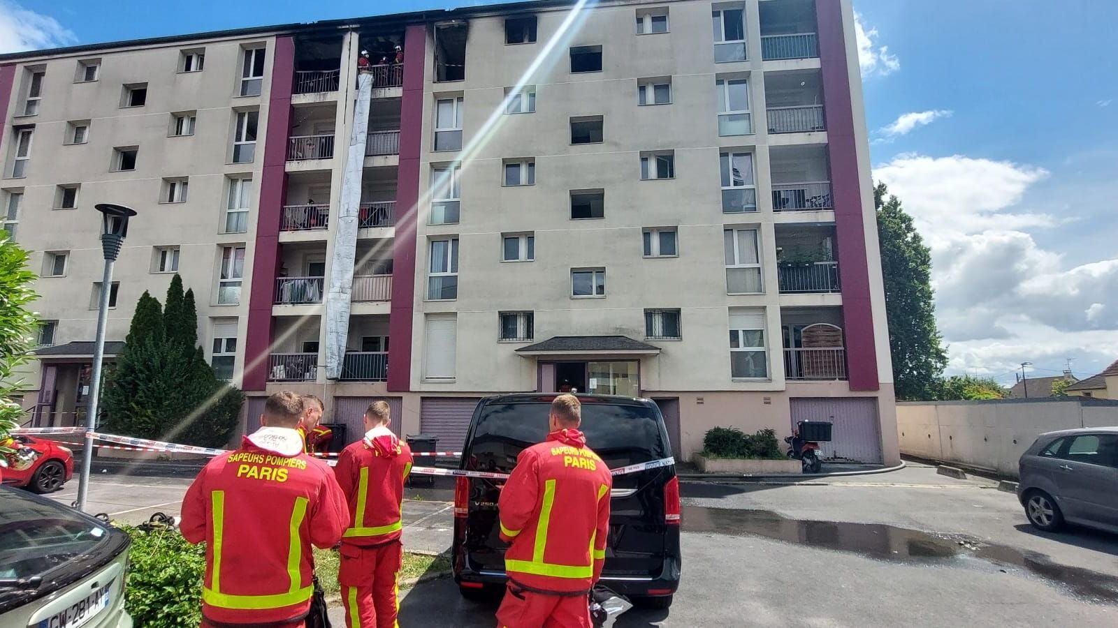 La situation est dramatique » : un collégien de 13 ans meurt dans l'incendie  d'un immeuble à Saint-Denis - Le Parisien