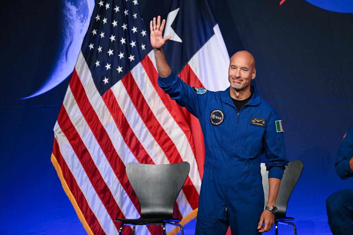 Espace : qui est Luca Parmitano, premier Européen à intégrer une mission  Artémis