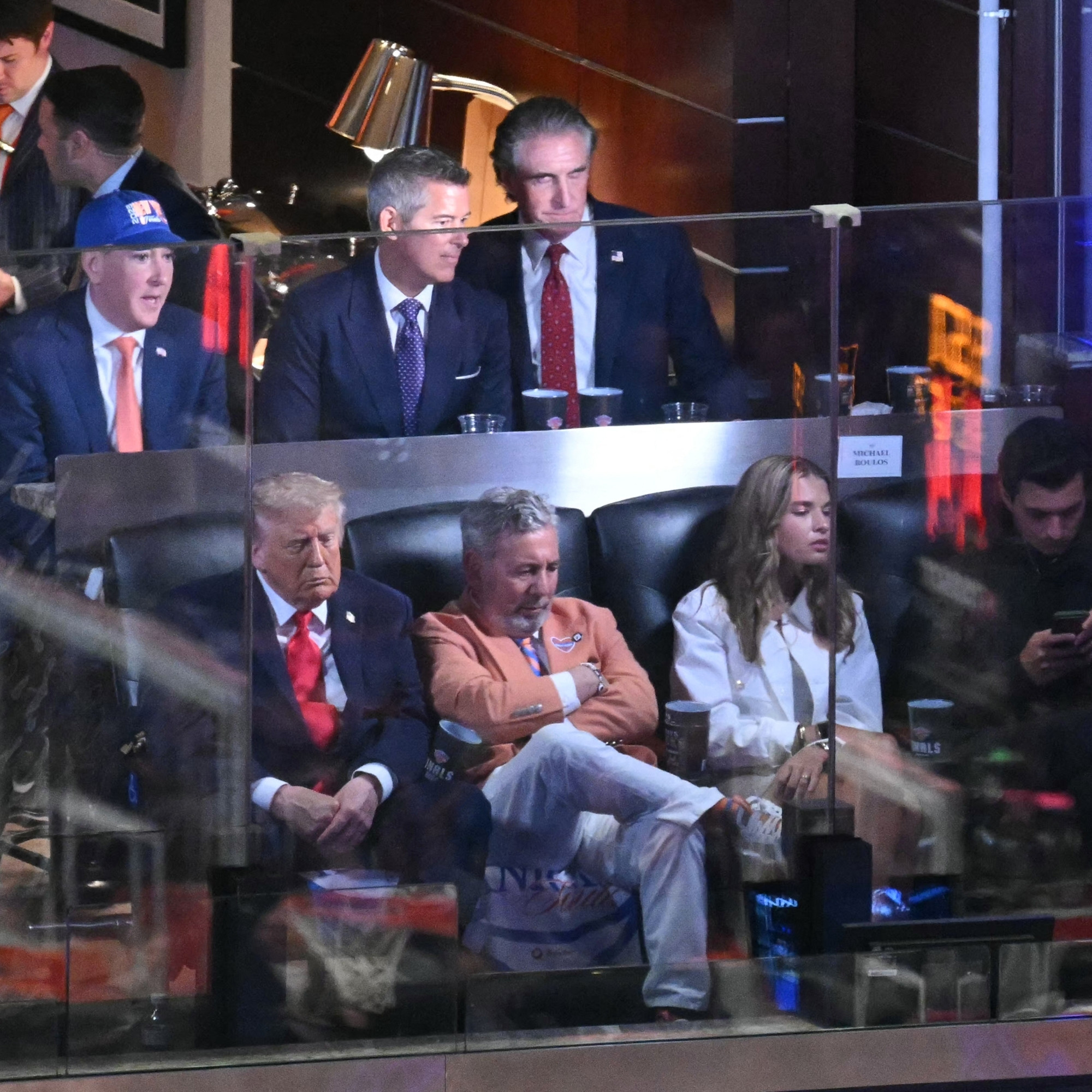 Donald Trump hué à New York lors du match Knicks-Spurs en finale NBA