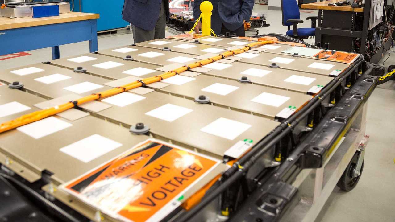 La Gigafactory de GM mise désormais sur les batteries solides